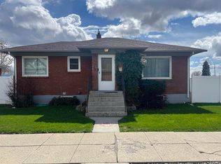 207 E Park St, Weiser, ID 83672