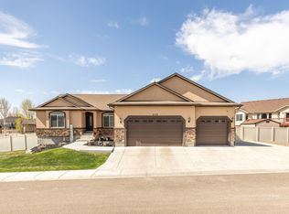 3735 Valley Ridge Ave, Elko, NV 89801