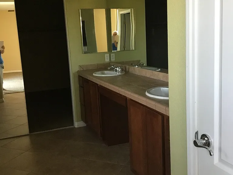 8105 Tazeer St — Photo 14