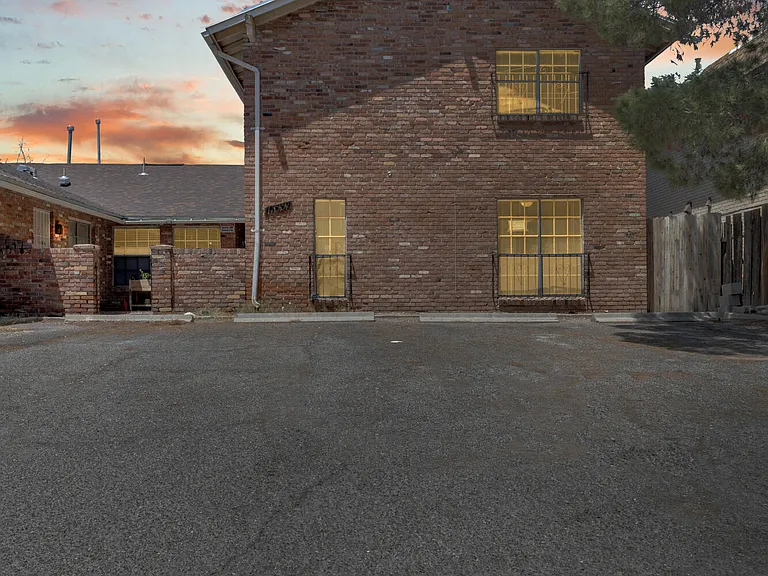 10537 Gran Cima Ln #D — Photo 1