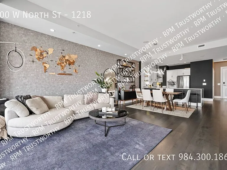 400 W North St #1218 — Photo 40