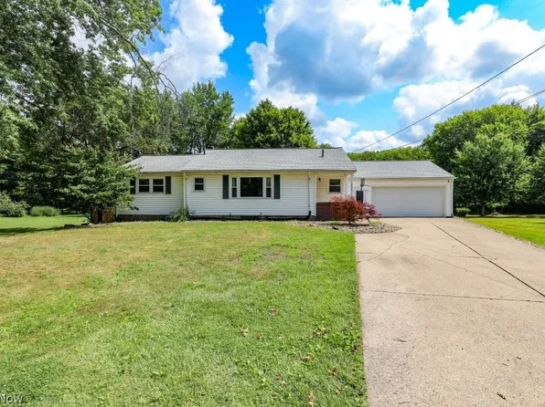 5854 Horning Rd, Kent, OH 44240