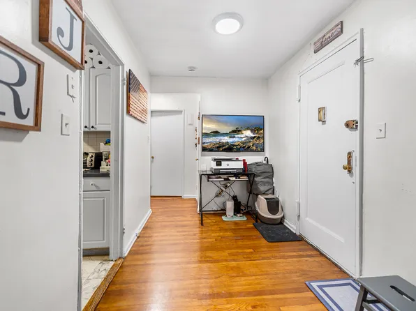 83-55 Woodhaven Boulevard image 6 of 23