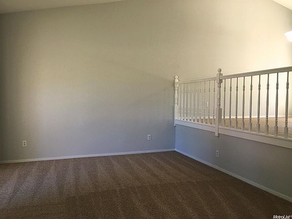 3rd image of 2304 Sussex Ave