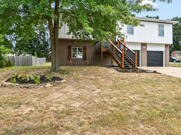 2013 E Jay Street, Ozark, MO 65721