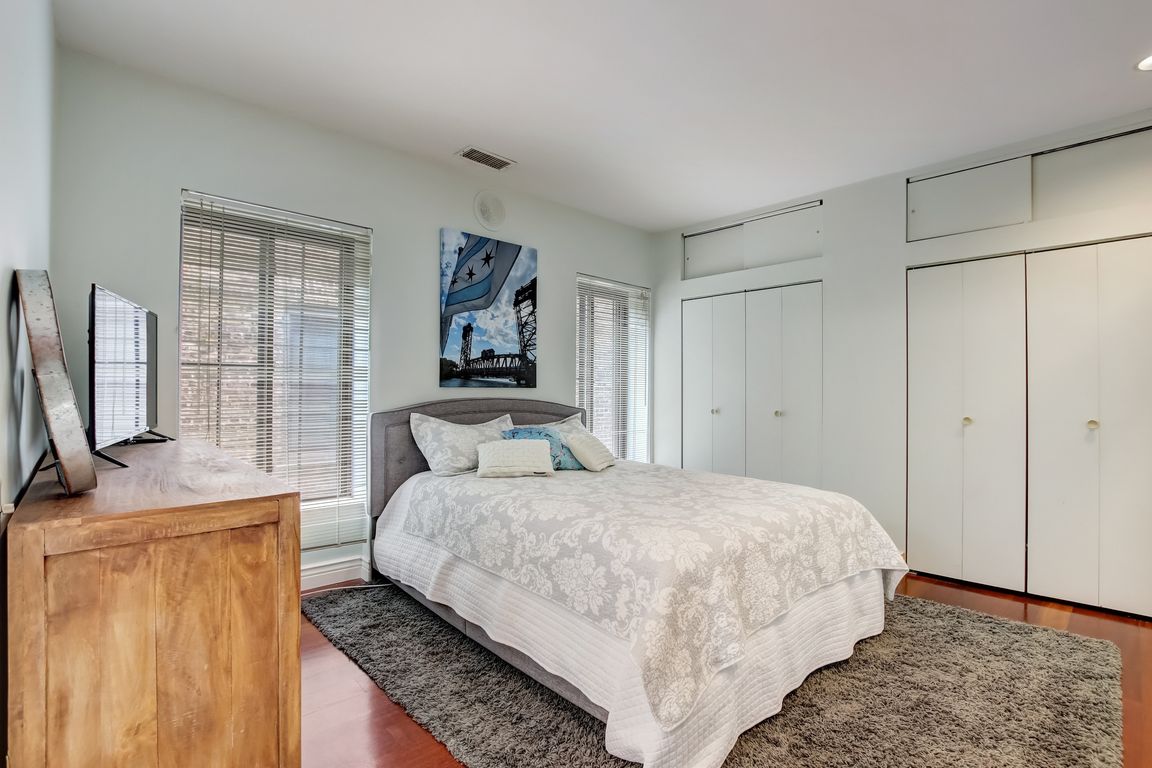 929 W Ainslie St APT 3, Chicago, IL 60640 MLS 11863410 Zillow