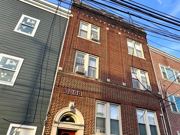 76 Beacon Avenue image 26 of 34