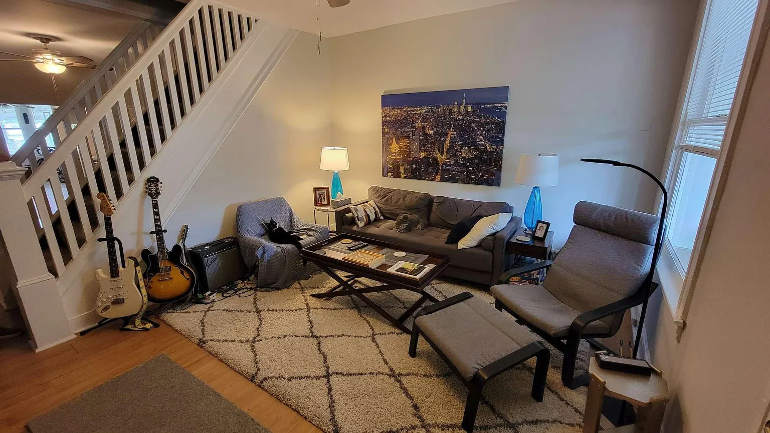 3330 Chestnut Ave photo 1