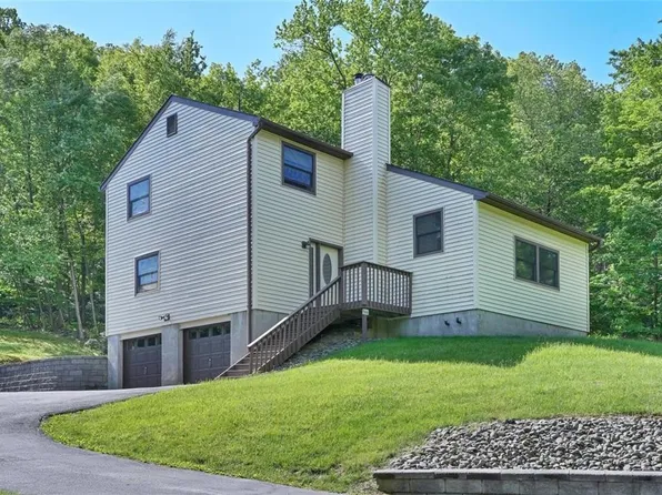 566 Bull Mill Road, Chester, NY 10918