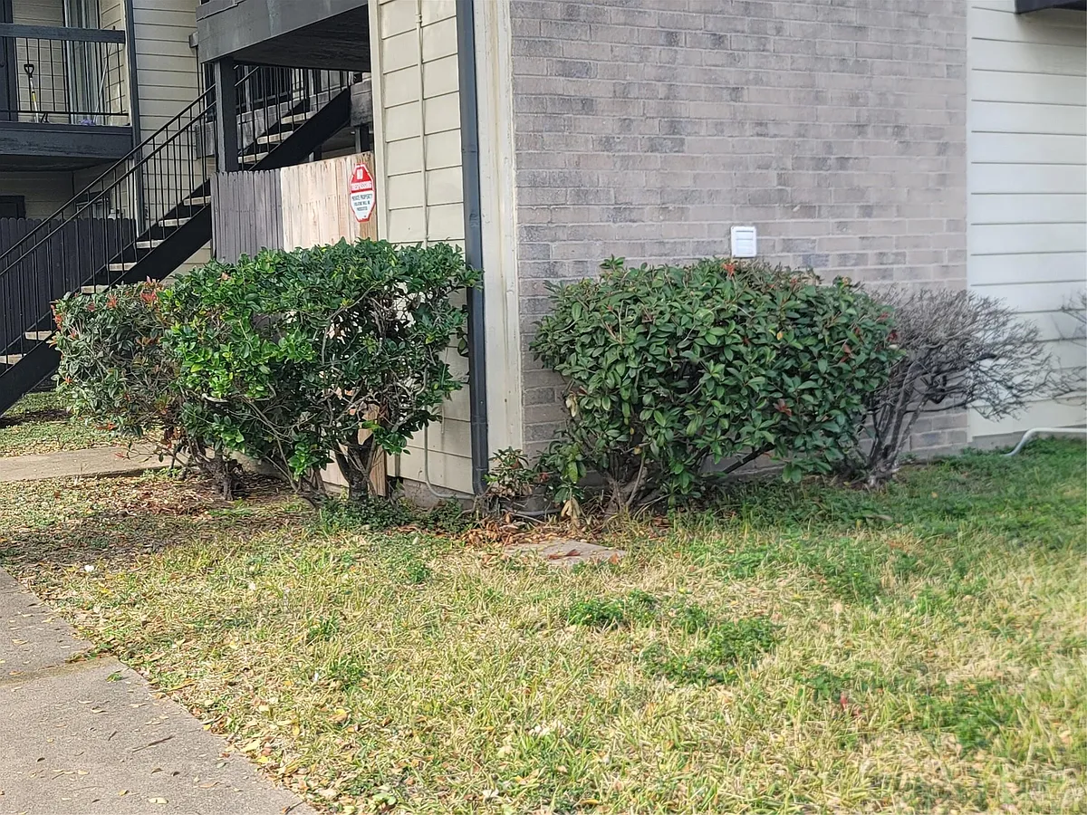 Building Photo - 12615 Brookglade Cir #409