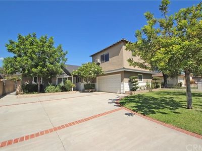 1033 E Armstead St, Azusa, CA, 91702