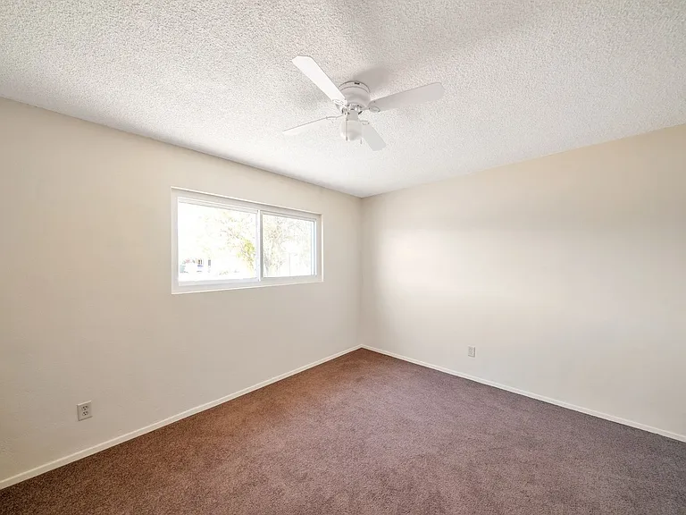 2809 N Granite Reef Rd — Photo 13