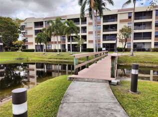 100 NW 76th Ave #4052, Plantation, FL 33324