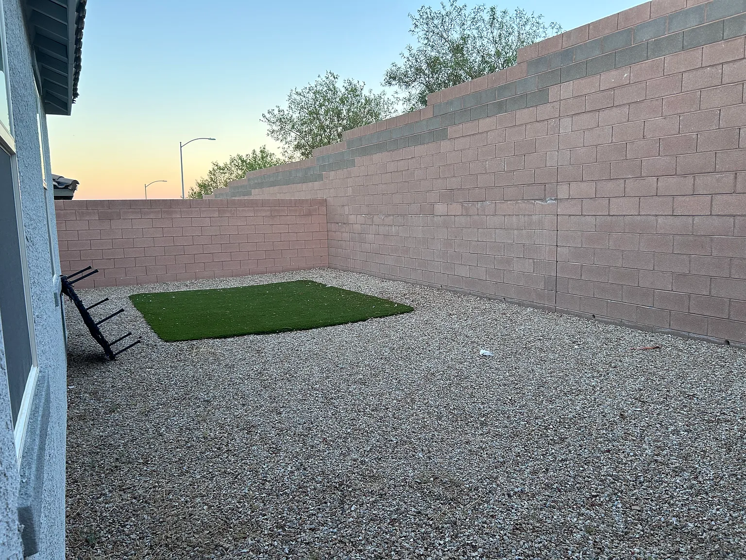 3 bed, 2.5 bath, 1852 sqft, $2,500 — Photo 3