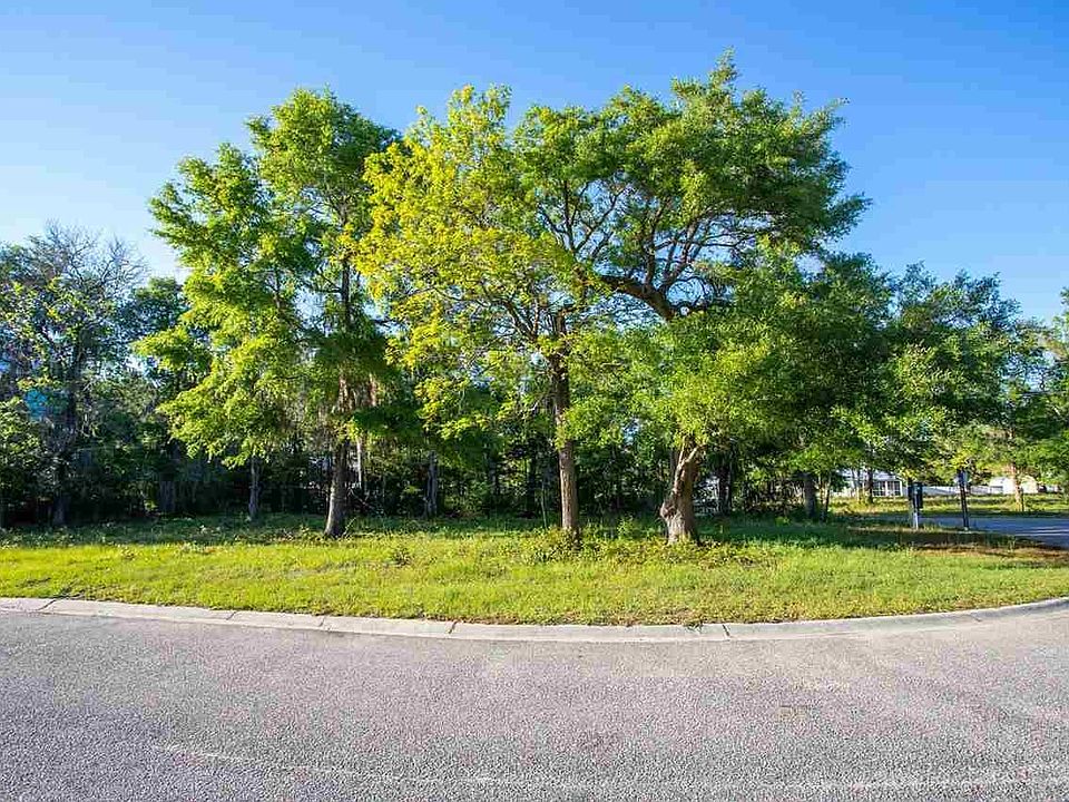 1st image of 32 Seagrass Ct. #South Causeway