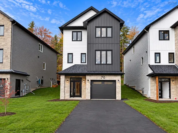 70 Garvey Ct #Gar-14, Bedford West, NS B4B 2L1