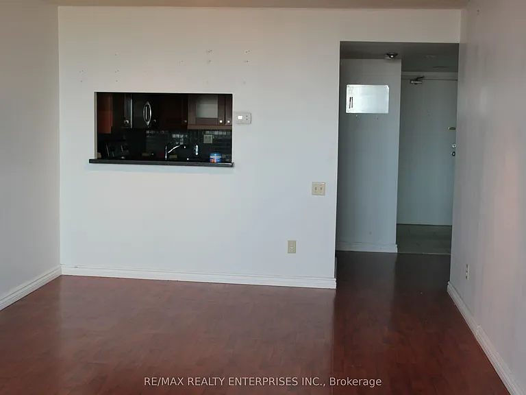 2466 Eglinton Ave E #LPH8 — Photo 13