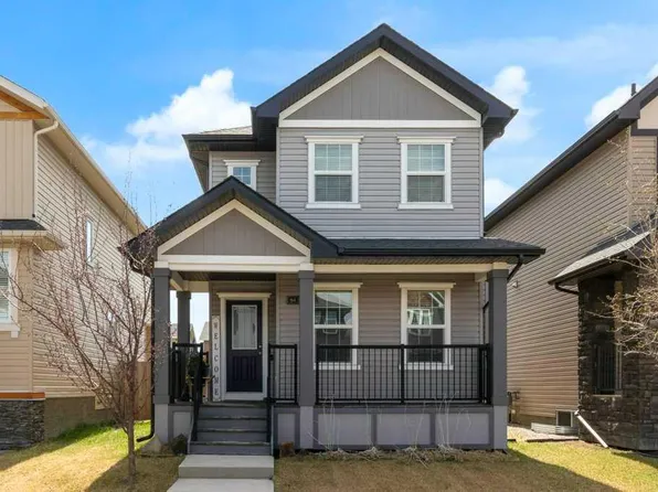 64 N Ravenskirk Heath SE, Airdrie, AB T4A 0K6
