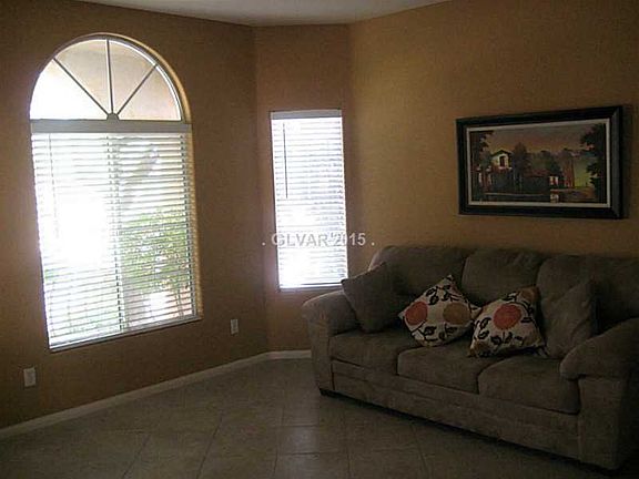 2nd image of 7633 Lani Dawn St