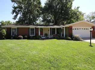 5105 Little Creek Ln, Godfrey, IL 62035