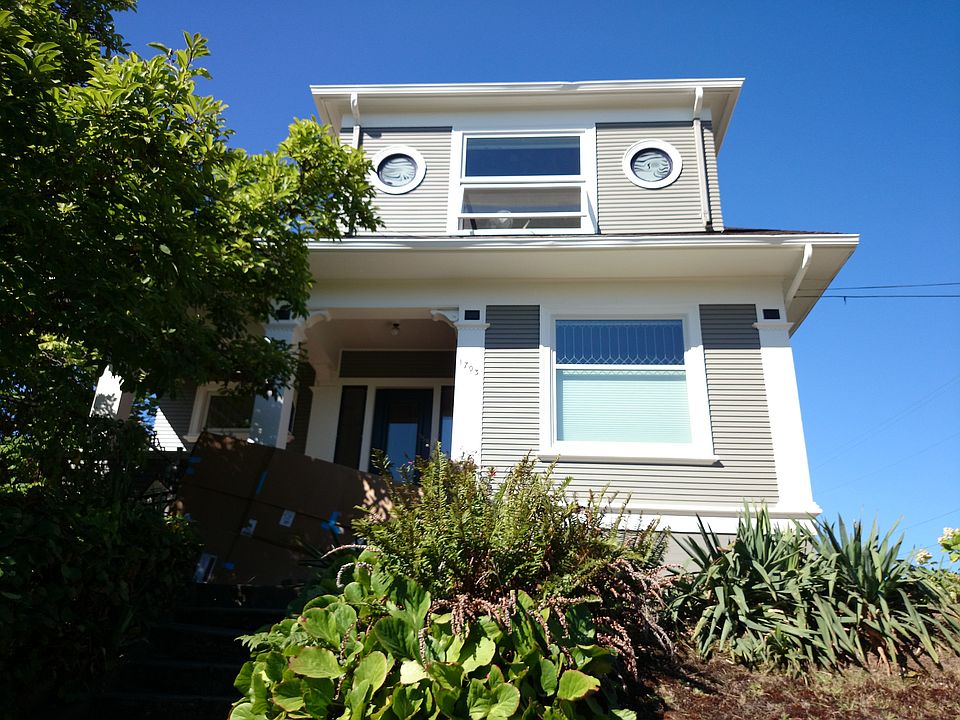 2nd image of 1703 31st Ave S