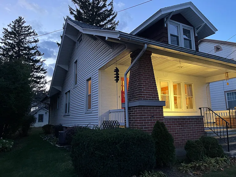 507 S 12th St — Photo 9