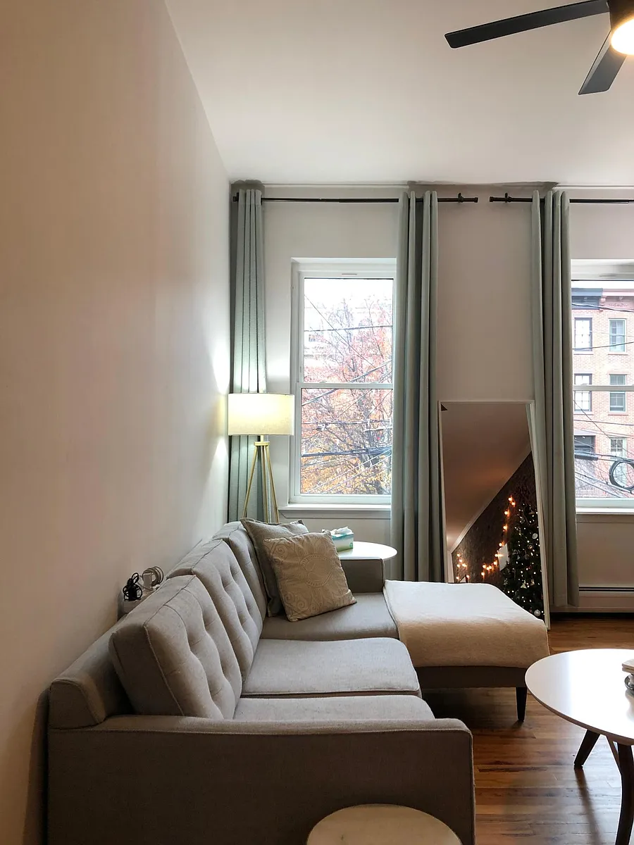 Building Photo - 315 Pavonia Ave #4