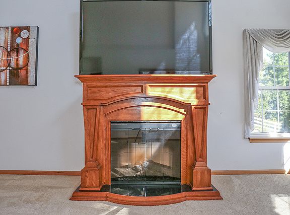 5th image of 139 Bay Dr