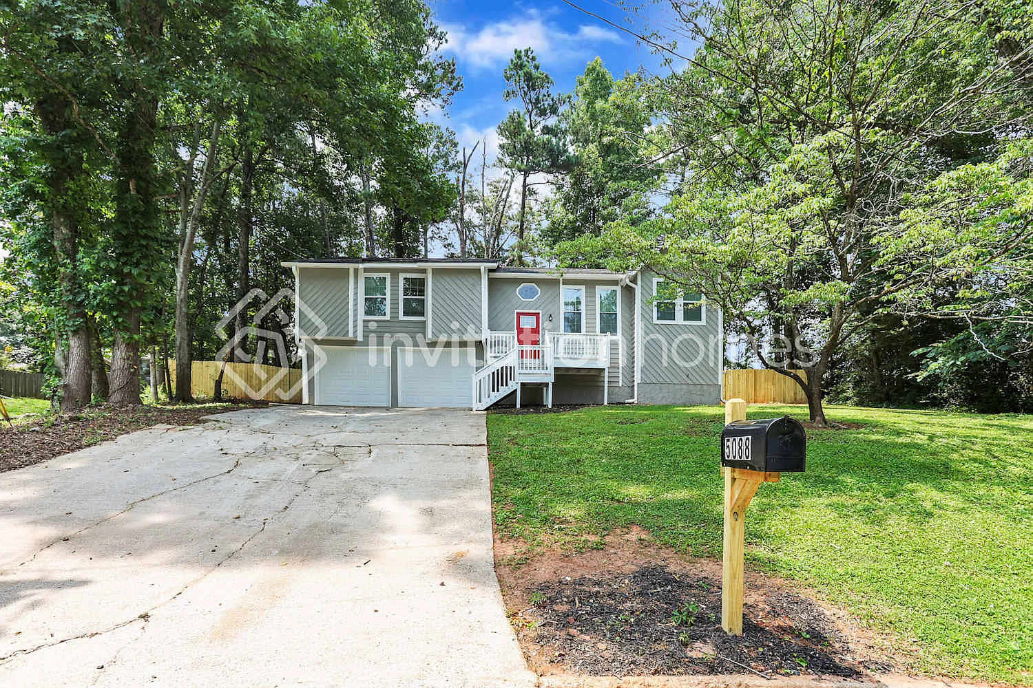 5088 Heritage Valley Dr Douglasville, GA 30135 — Photo 1