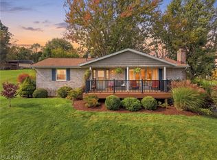 6439 Kemary Ave SW, Navarre, OH 44662