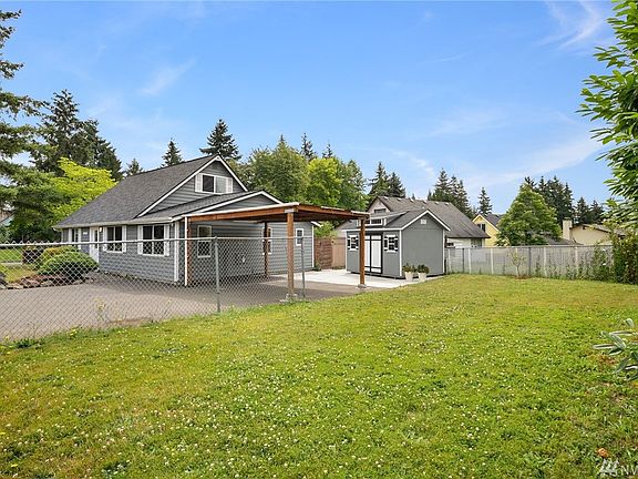 3rd image of 9045 NE 137th St