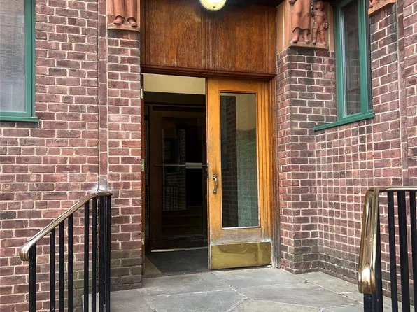 2055 Saint Raymond Ave #1B, Bronx, NY 10462