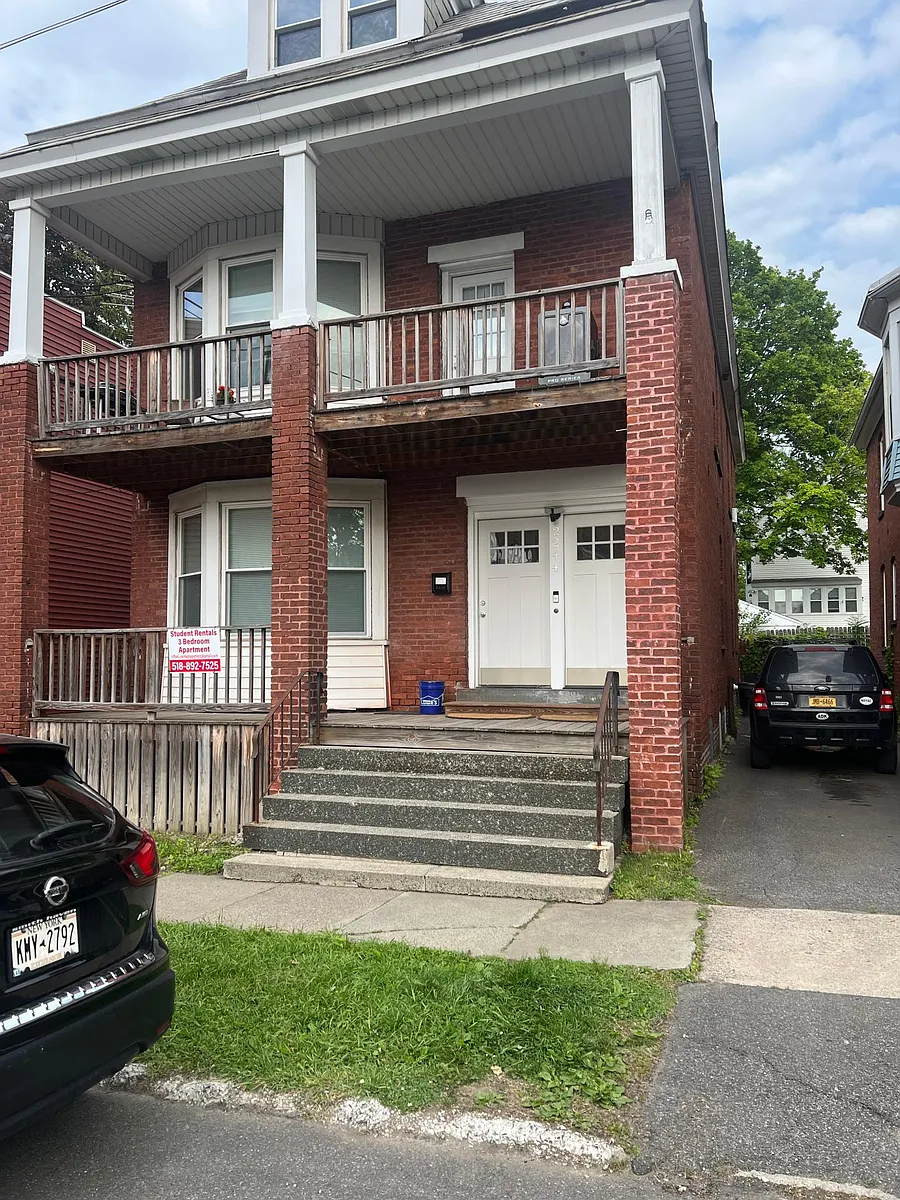 Building Photo - 2244 13th St #1