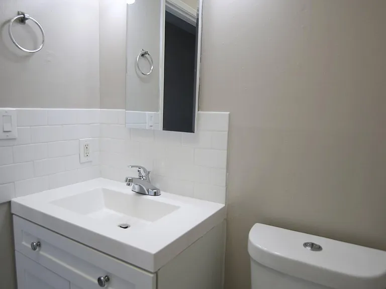 3271 Alma St — Photo 14