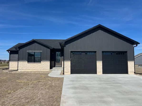 1107 Greystone Ln, Kirksville, MO 63501