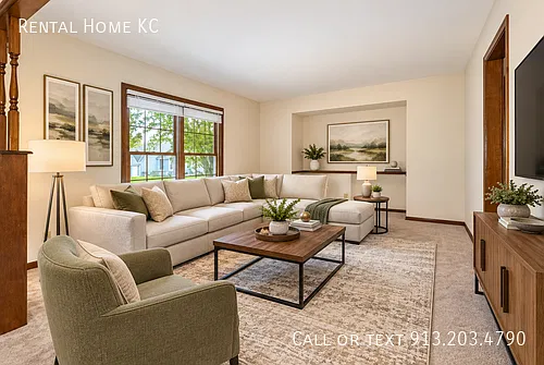 Spacious split-level w/Finished basement #16120 — Photo 3