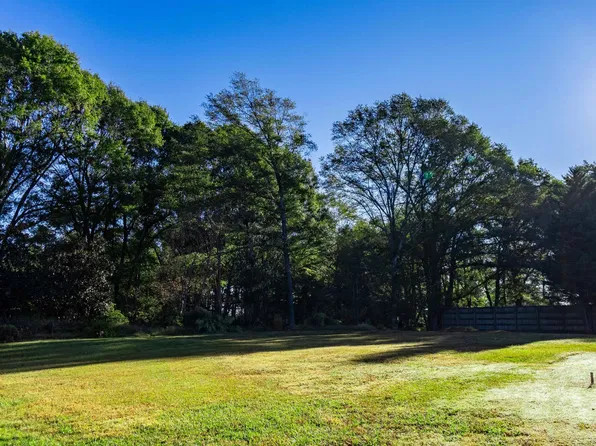 120 Lavender Hill Ct, Simpsonville, SC 29681