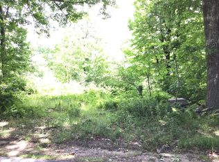 6 Kenwood Dr, Rutland, MA 01543