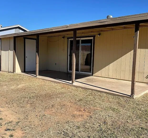 3631 E Captain Dreyfus Ave — Photo 10