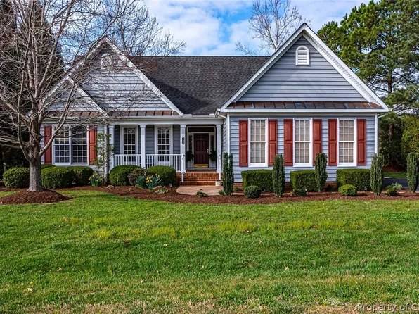 142 Old Field Rd, Irvington, VA 22480