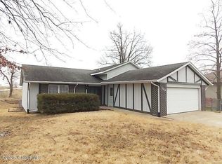 110 Northrup Ave, Holts Summit, MO 65043