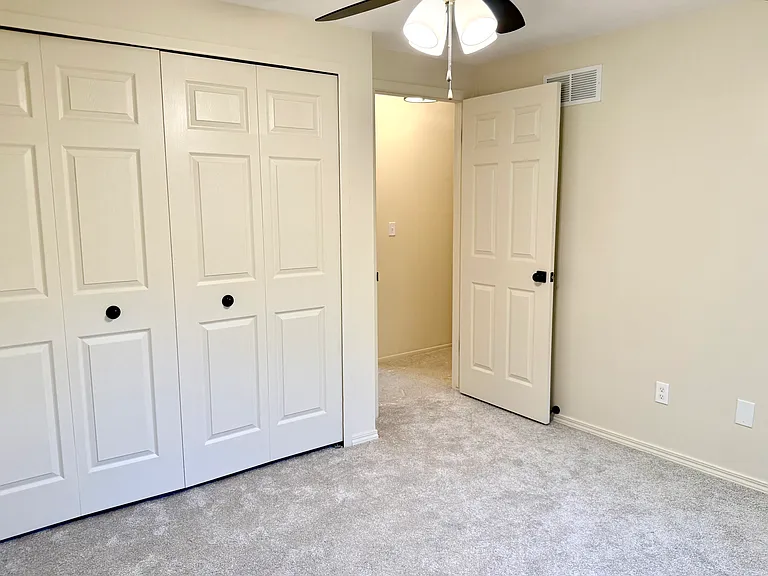 1073 Rue Willette Blvd — Photo 9