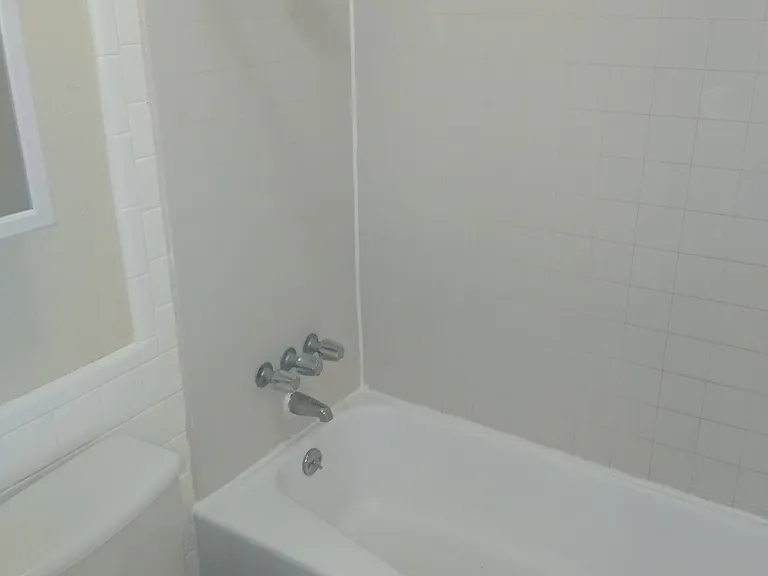 4127 Altamesa Blvd — Photo 9