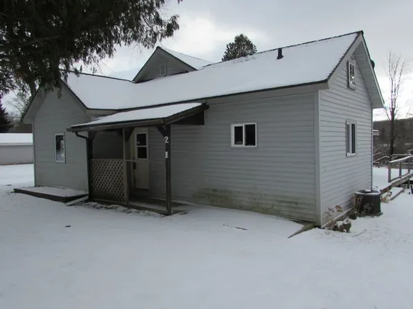 201 Seward St, Ogdensburg, WI 54962