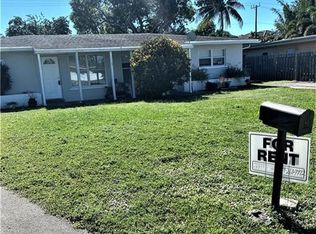 84 Palamino Cir, Boca Raton, FL 33487