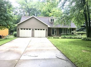 761 Cynthia Dr, Sandwich, IL 60548