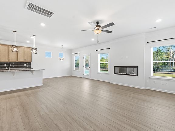 2nd image of 11029 Valmont Way