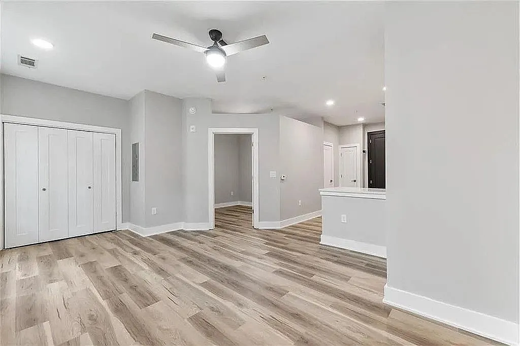 1 bed, 642 sqft, $2,150 — Photo 2