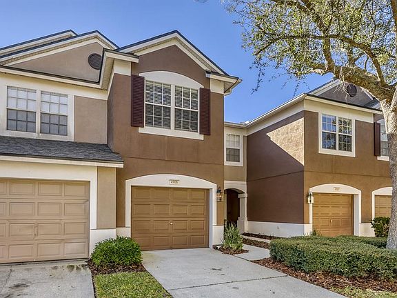 3rd image of 4908 Pond Ridge Dr