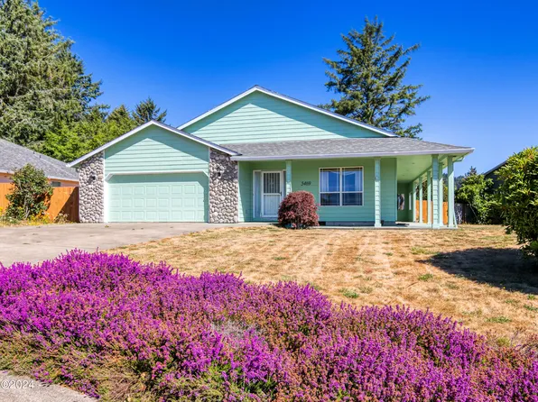 5469 NE Voyage Ave, Lincoln City, OR 97367